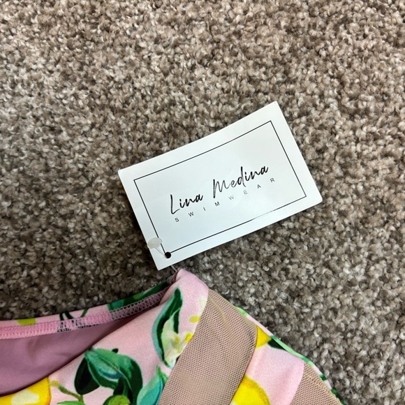 Lina Medina Two-Piece Bikini Tropical Resort Wear Swimsuit One Shoulder NEW - Picture 5 of 9